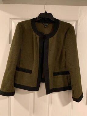 Ann Taylor Olive & Black Trim Collarless Textured Blazer